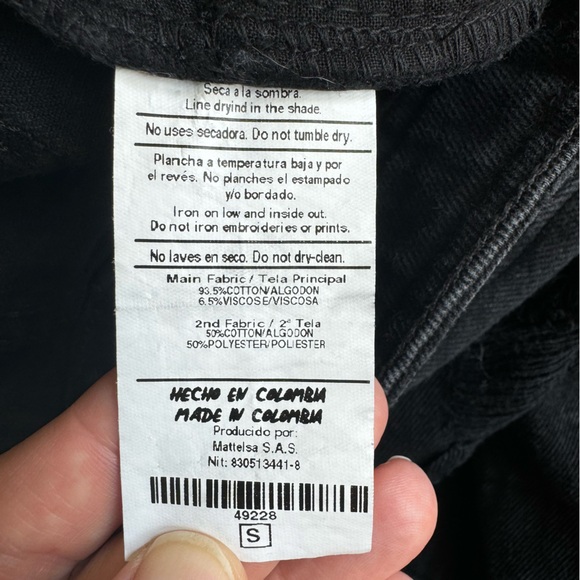 The Noise Tribe Size 26 Black Distressed Wide Leg Cropped Denim - Picture 4 of 9